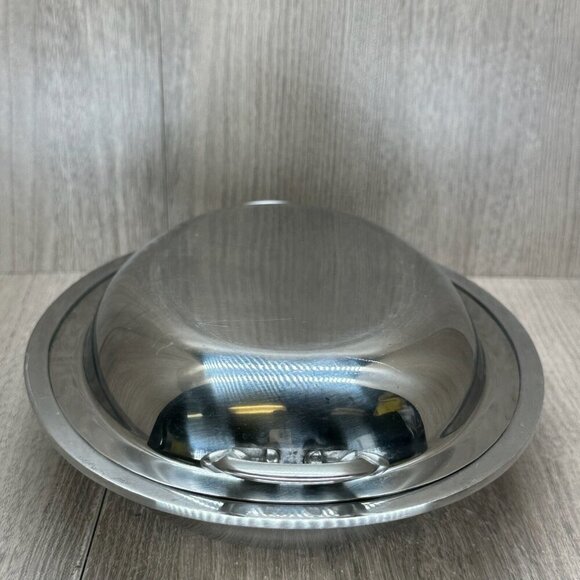 Vintage Stainless Steel 18/8 Covered Vegetable Serving Dish - Picture 7 of 15